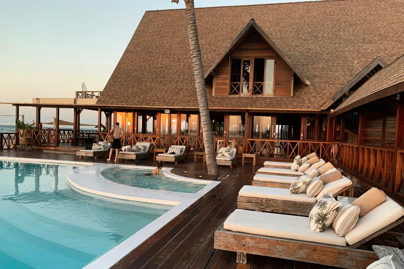 Wyndham vs Marriott vs Hyatt — Which Hotel Brand Is the Best Investment in India?